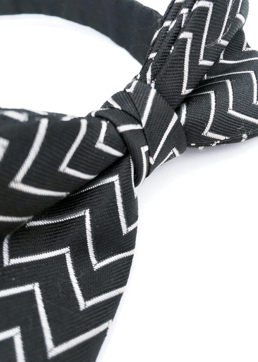Vintage Black & Silver Chevron Pre-Tied Bow Tie
