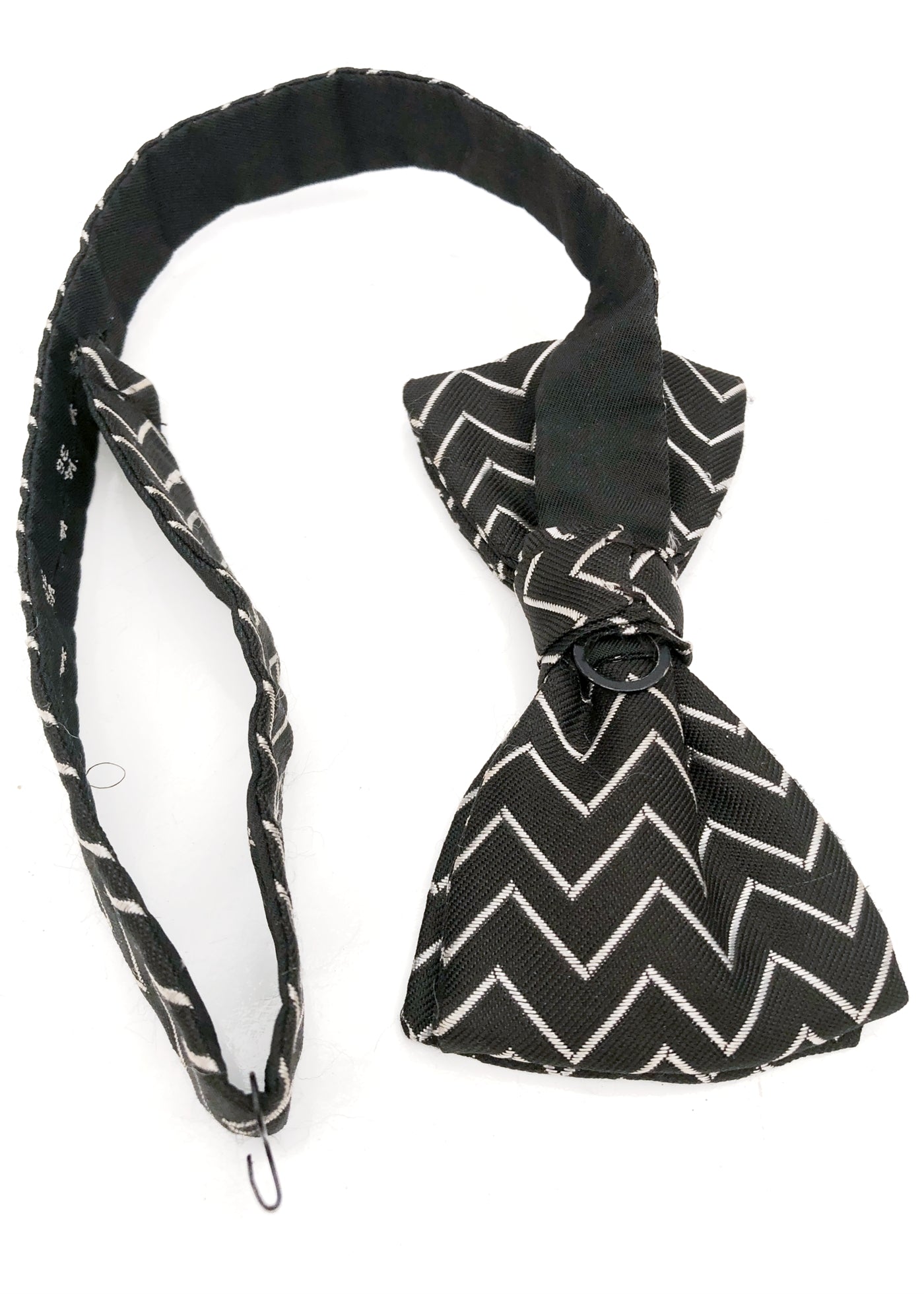Vintage Black & Silver Chevron Pre-Tied Bow Tie