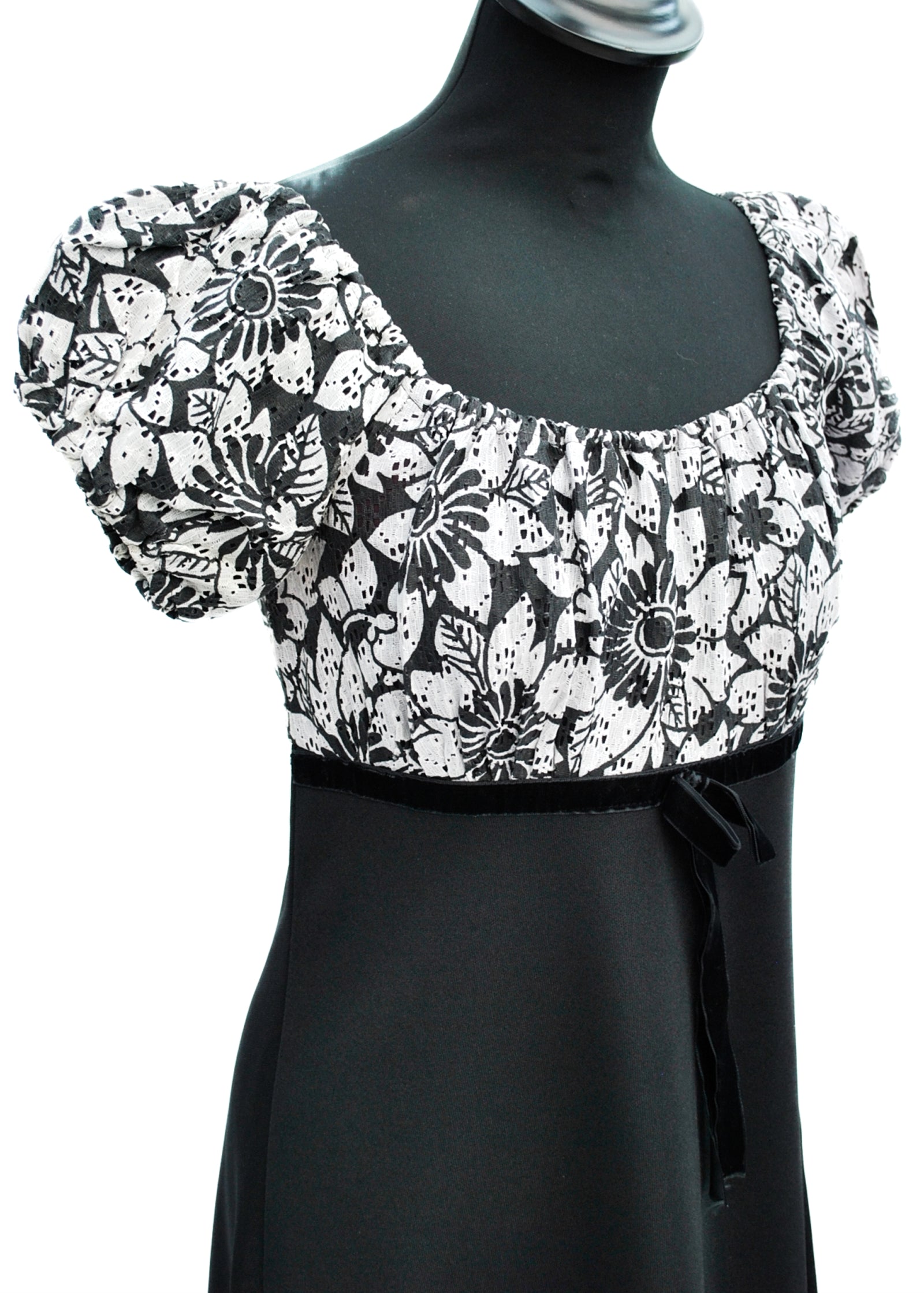 1970s Vintage Black & White Empire Line Evening Dress Maxi Dress Top Notch Vintage 1970s Vintage Black & White Empire Line Evening Dress Maxi Dress Top Notch Vintage