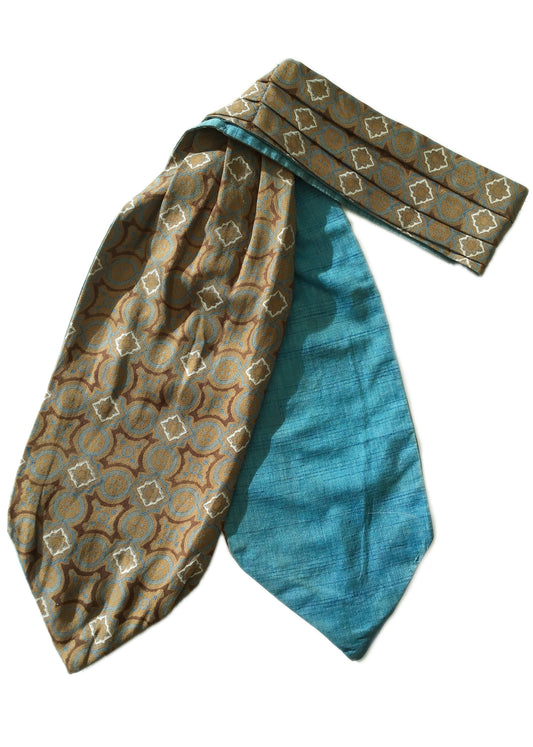 Vintage Silk Patterned Cravat with Blue Lining