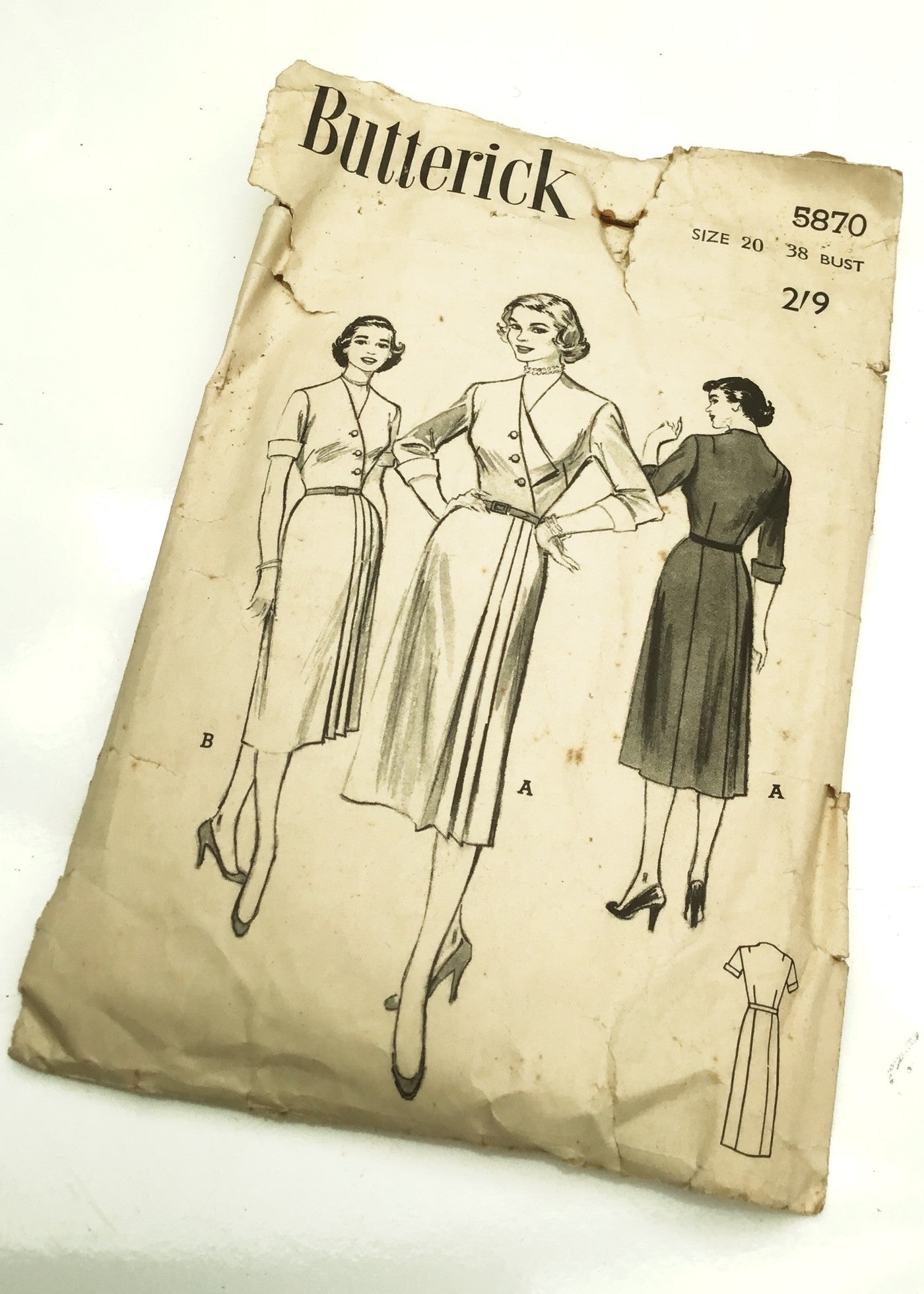 1950s Vintage Butterick #5870 Dressmaking Pattern • Smart Dress 38"