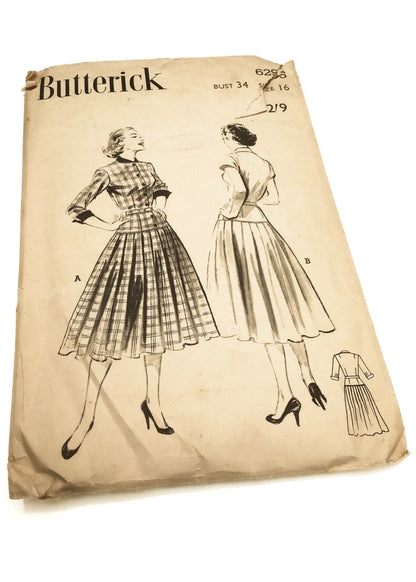 1940s Vintage Butterick #6295 Dressmaking Pattern • One Piece Pleated Dress 34"