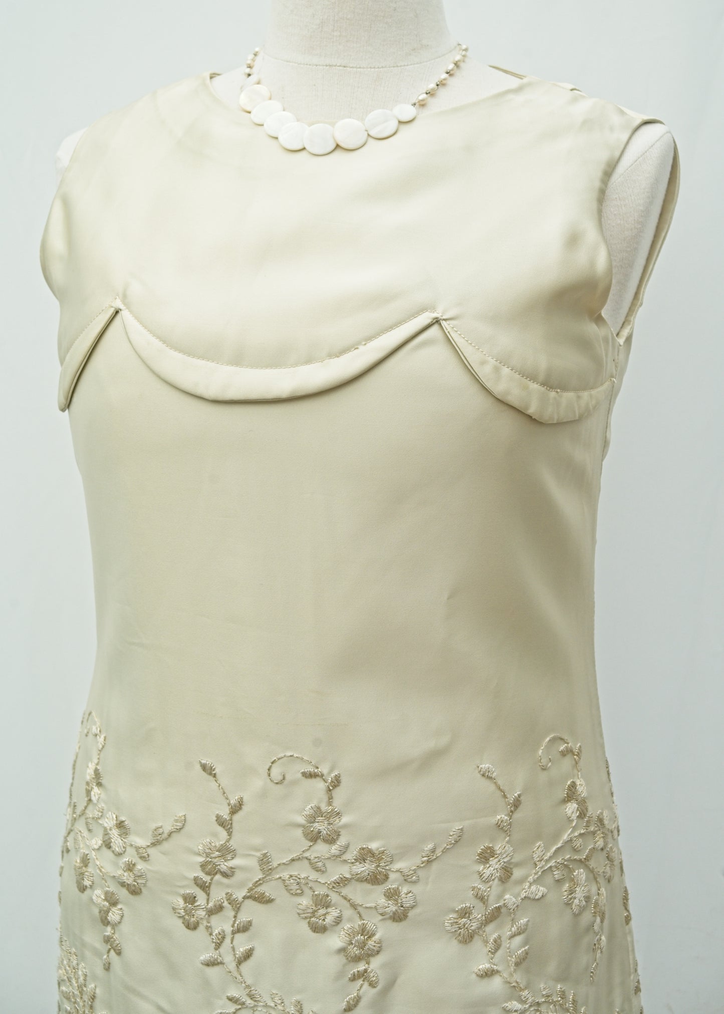 1960s Vintage Champagne Cream Satin Embroidered Shift Dress • Wedding