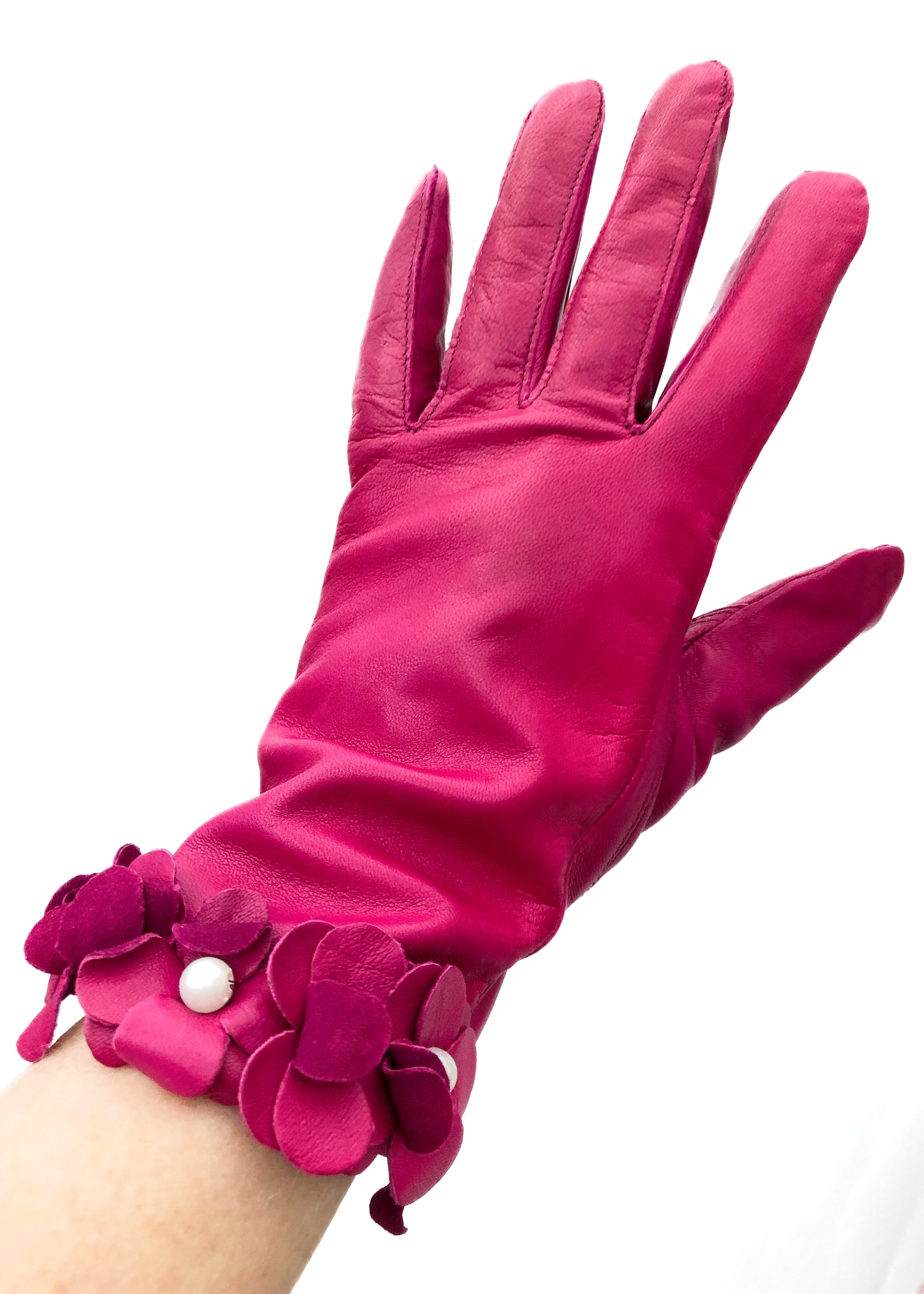 Y2K Hot Pink Nappa Leather Gauntlet Gloves flower & pearl decoration • Size 6.5