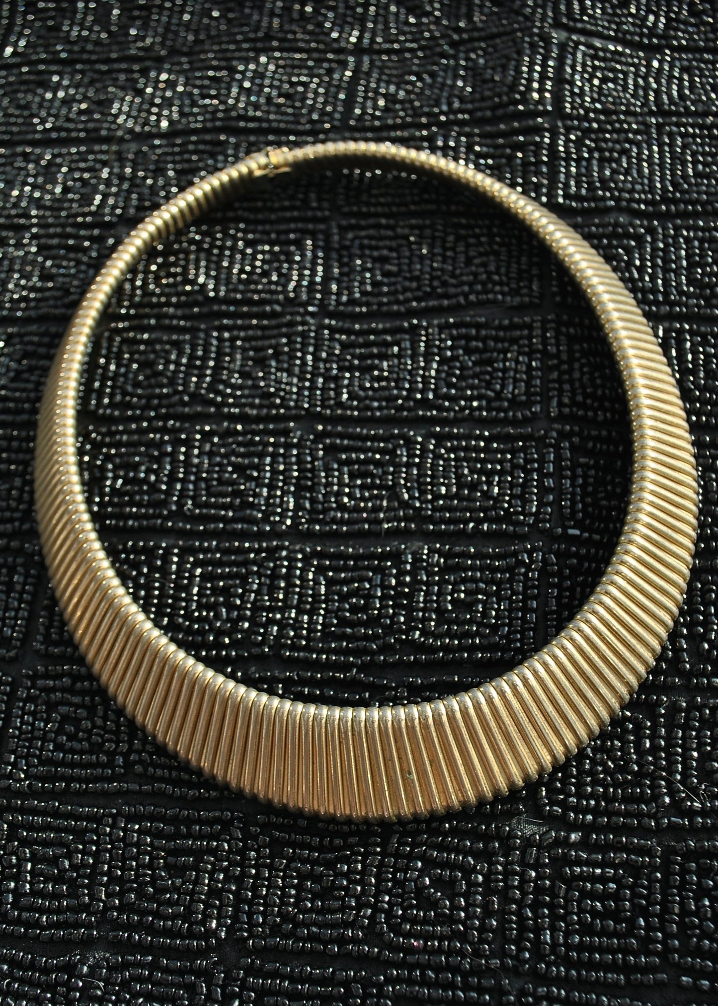 1980s Vintage Goldtone Snake Chain Choker Necklace