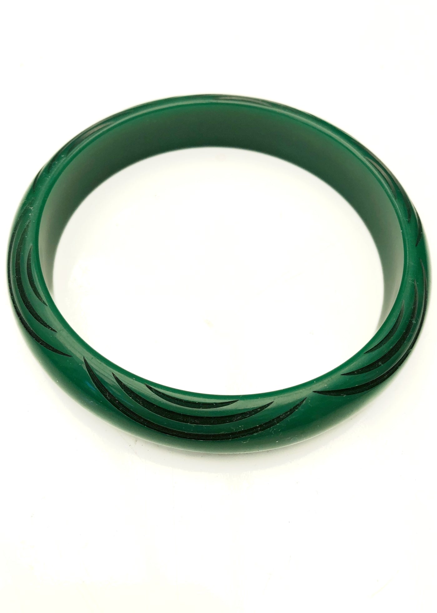 Vintage 30s Art Deco Green Carved Celluloid Bangle