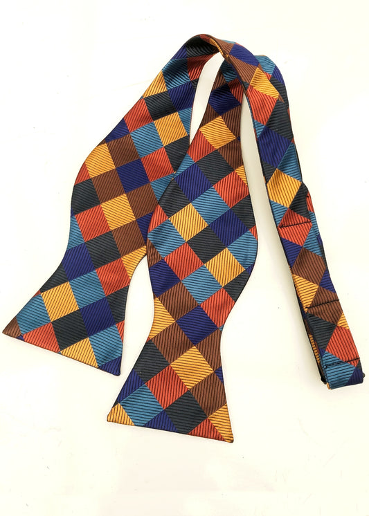 Preloved Colourful Silk Self-Tied Bow Tie • Hisdern