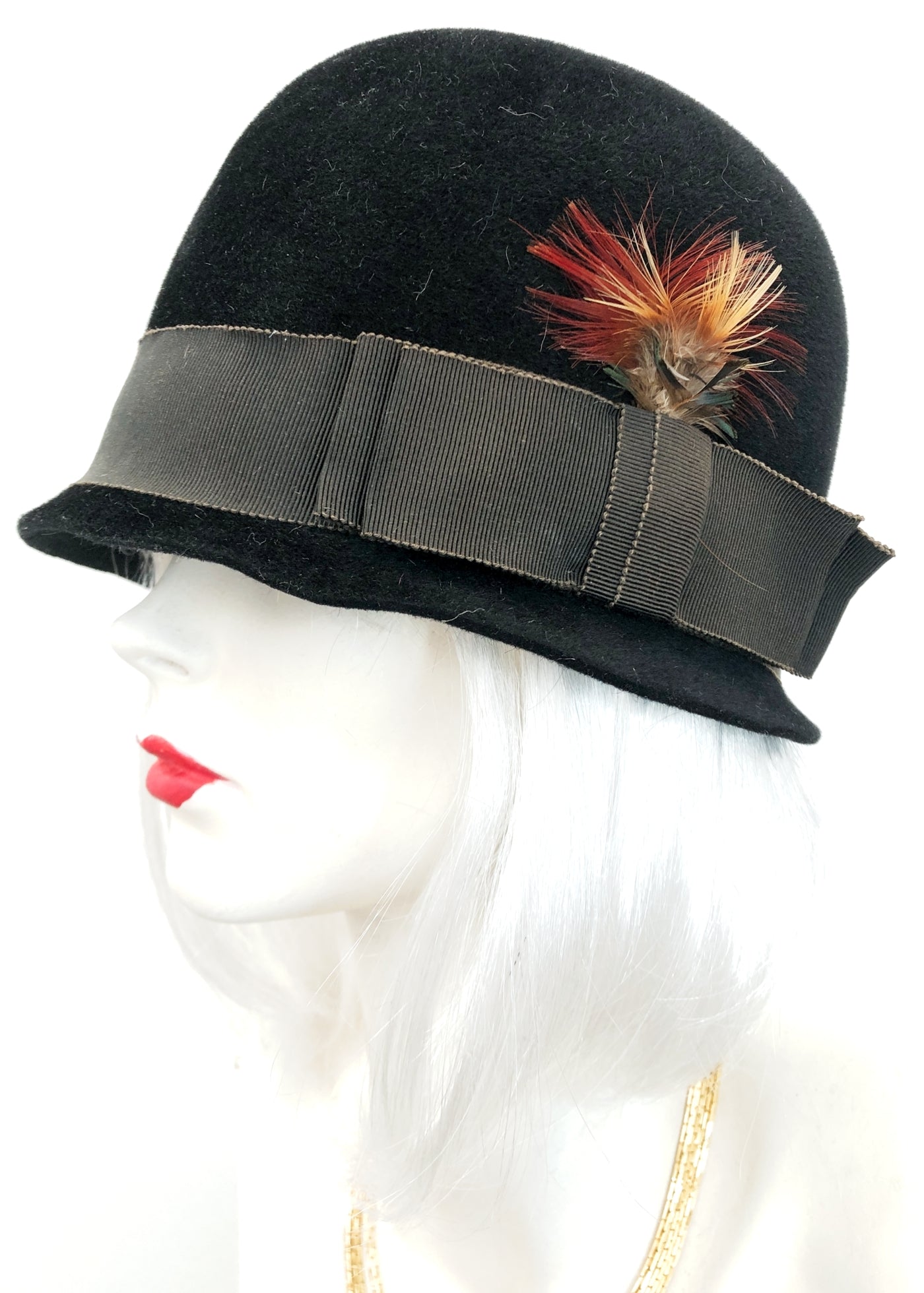 Vintage 60s Jacoll Black Felt Cloche Hat