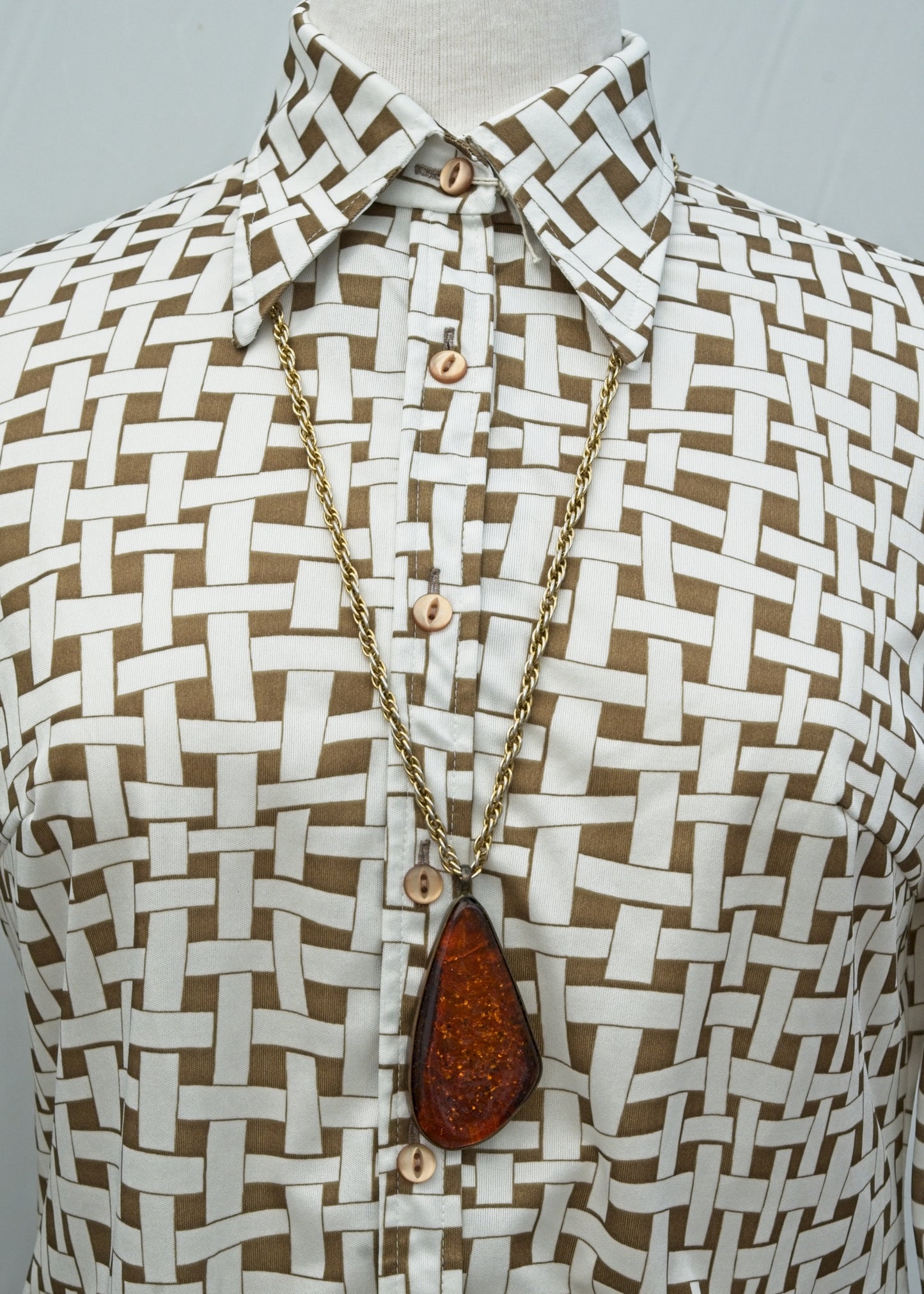 Vintage 70s Brown Mod Dagger Collar Blouse Shirt • Basket Print