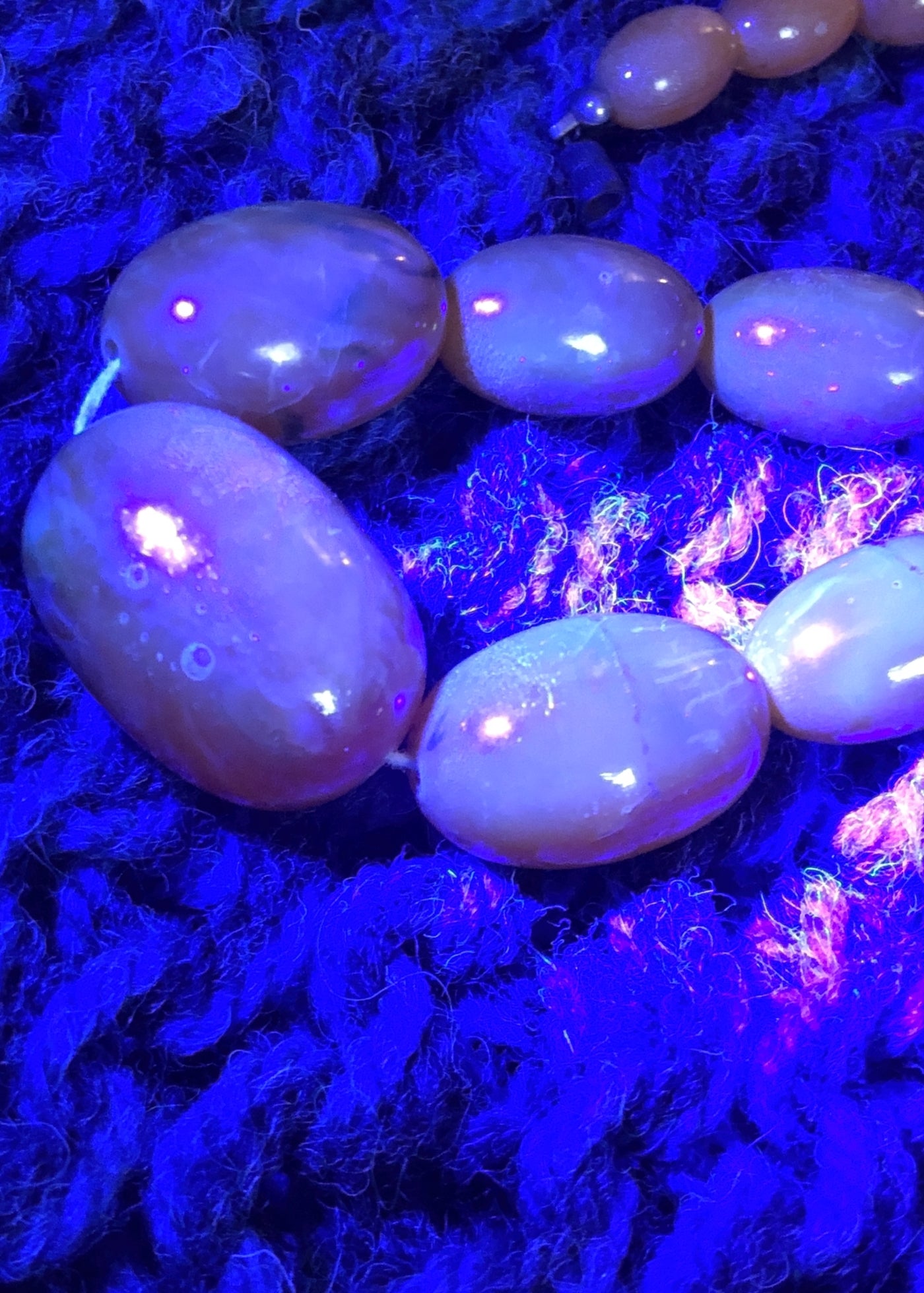 Vintage 30s Pressed Amber Graduated Bead Necklace