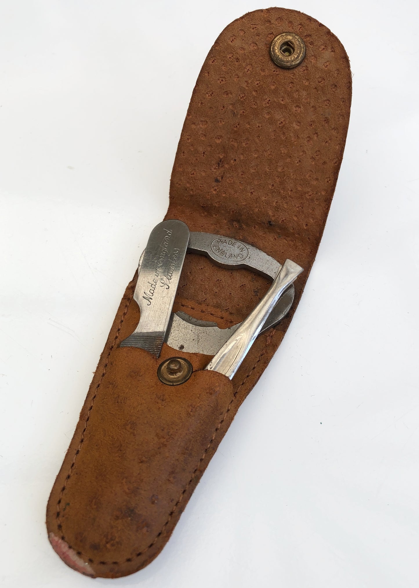 Men's Vintage 40s Travel Manicure Kit + Bottle Opener in Leather Case