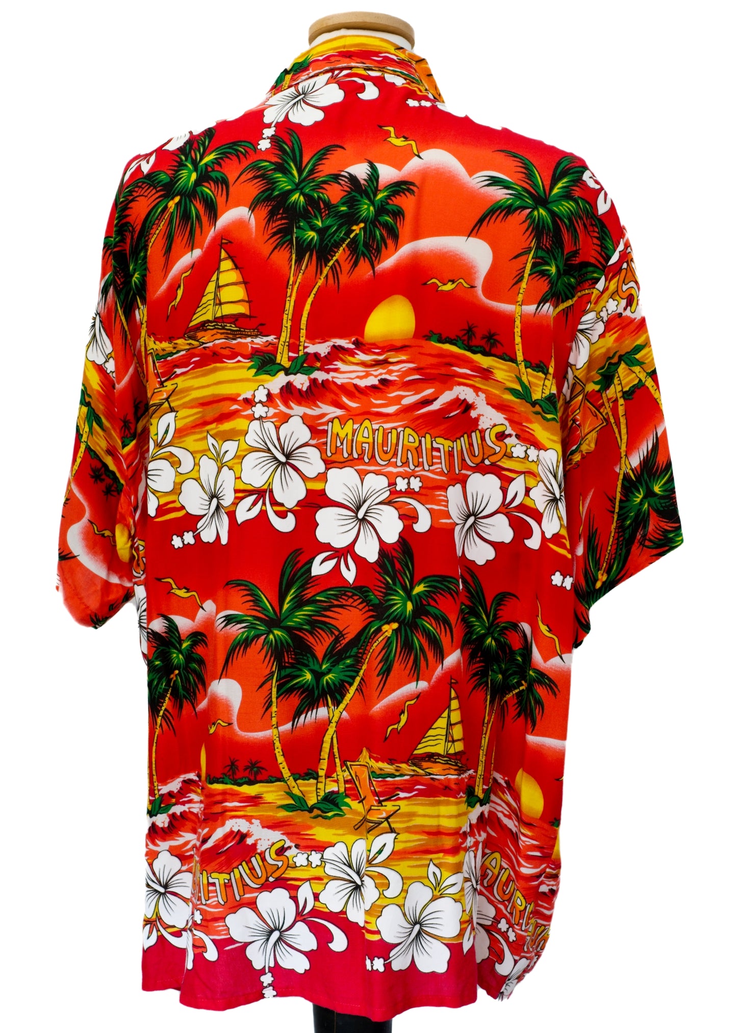 Red Mauritius Hawaiian Short Sleeve Summer Shirt • Rayon