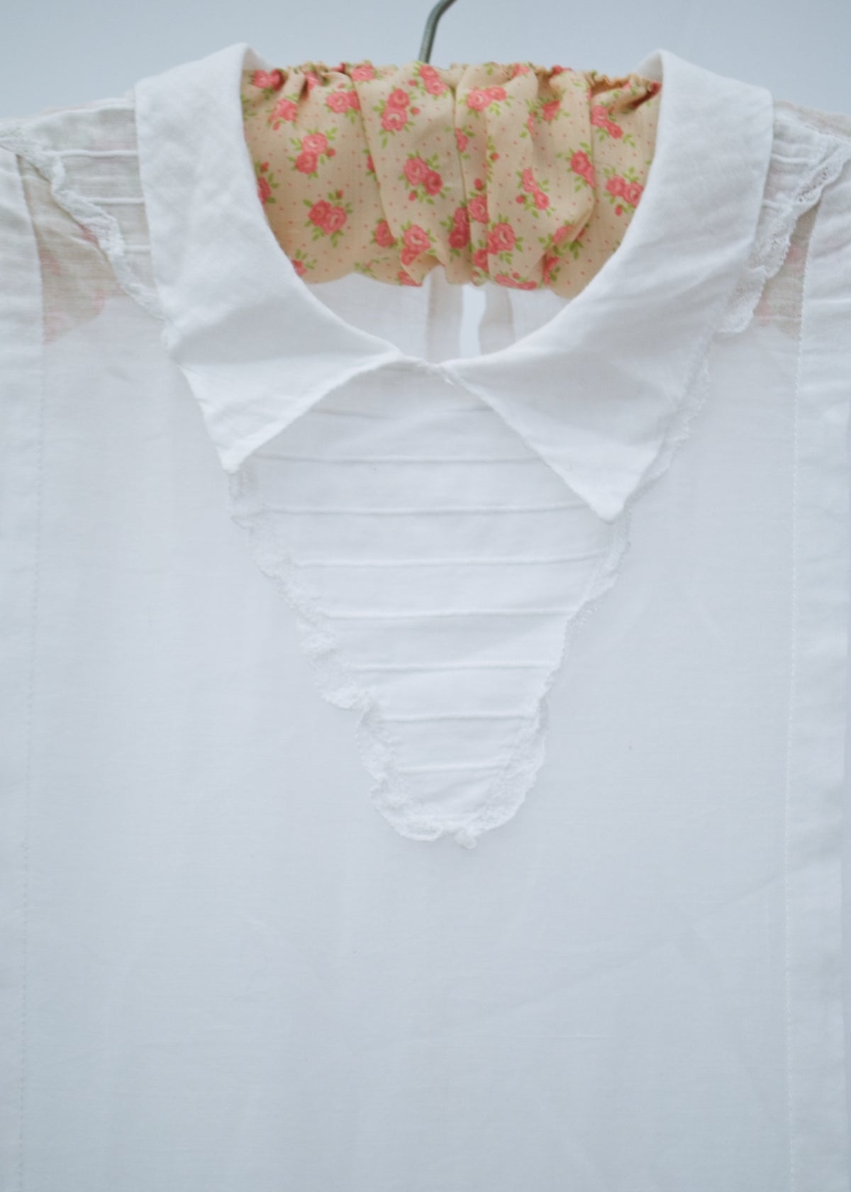 Antique Edwardian White Gauze Muslin Lawn Dress