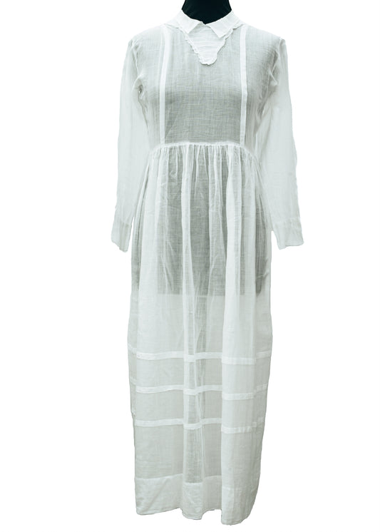 Antique Edwardian White Gauze Muslin Lawn Dress