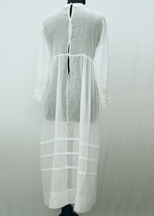 Antique Edwardian White Gauze Muslin Lawn Dress