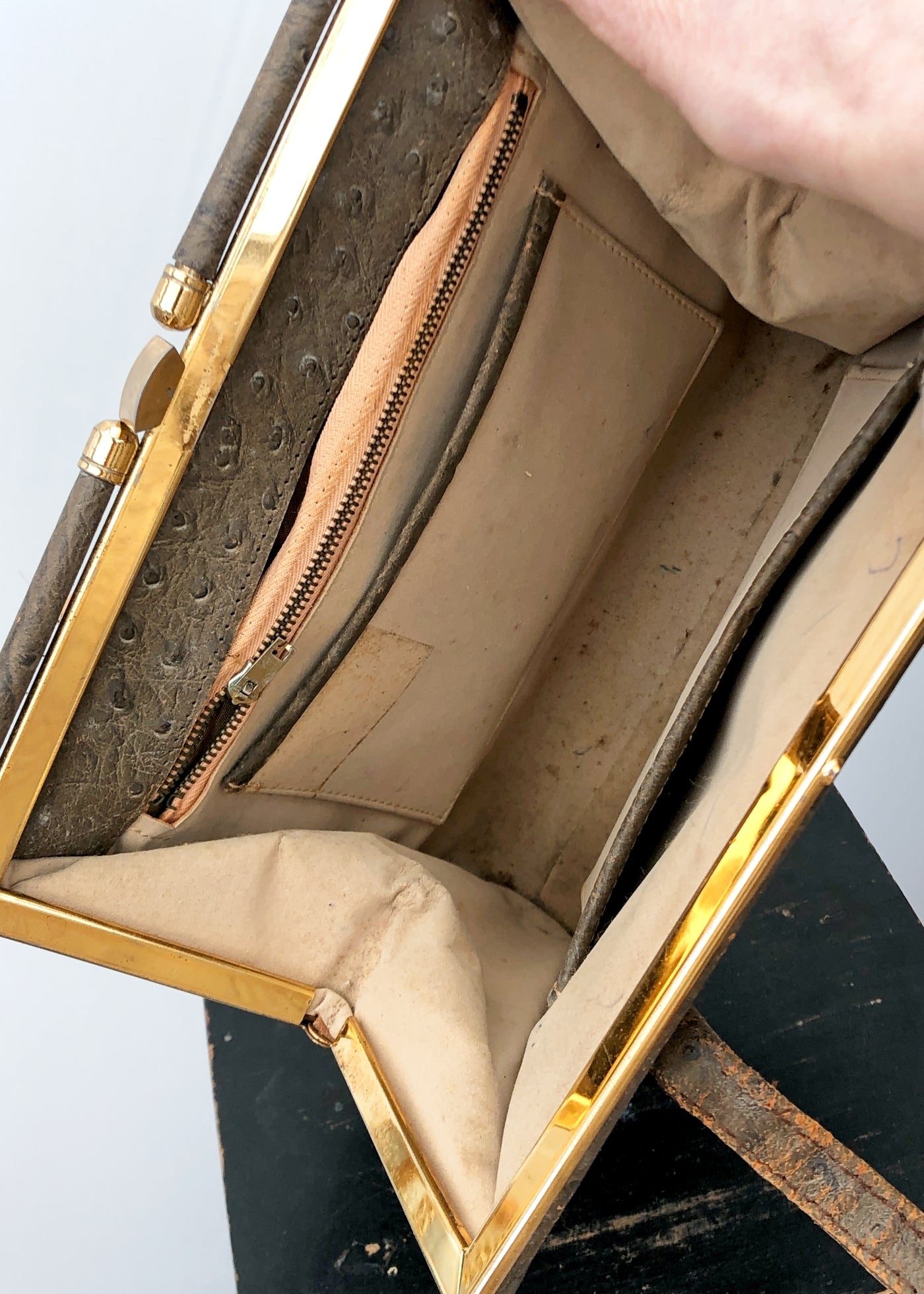 Vintage 50s Brown Ostrich Leather Kelly Bag • Handbag