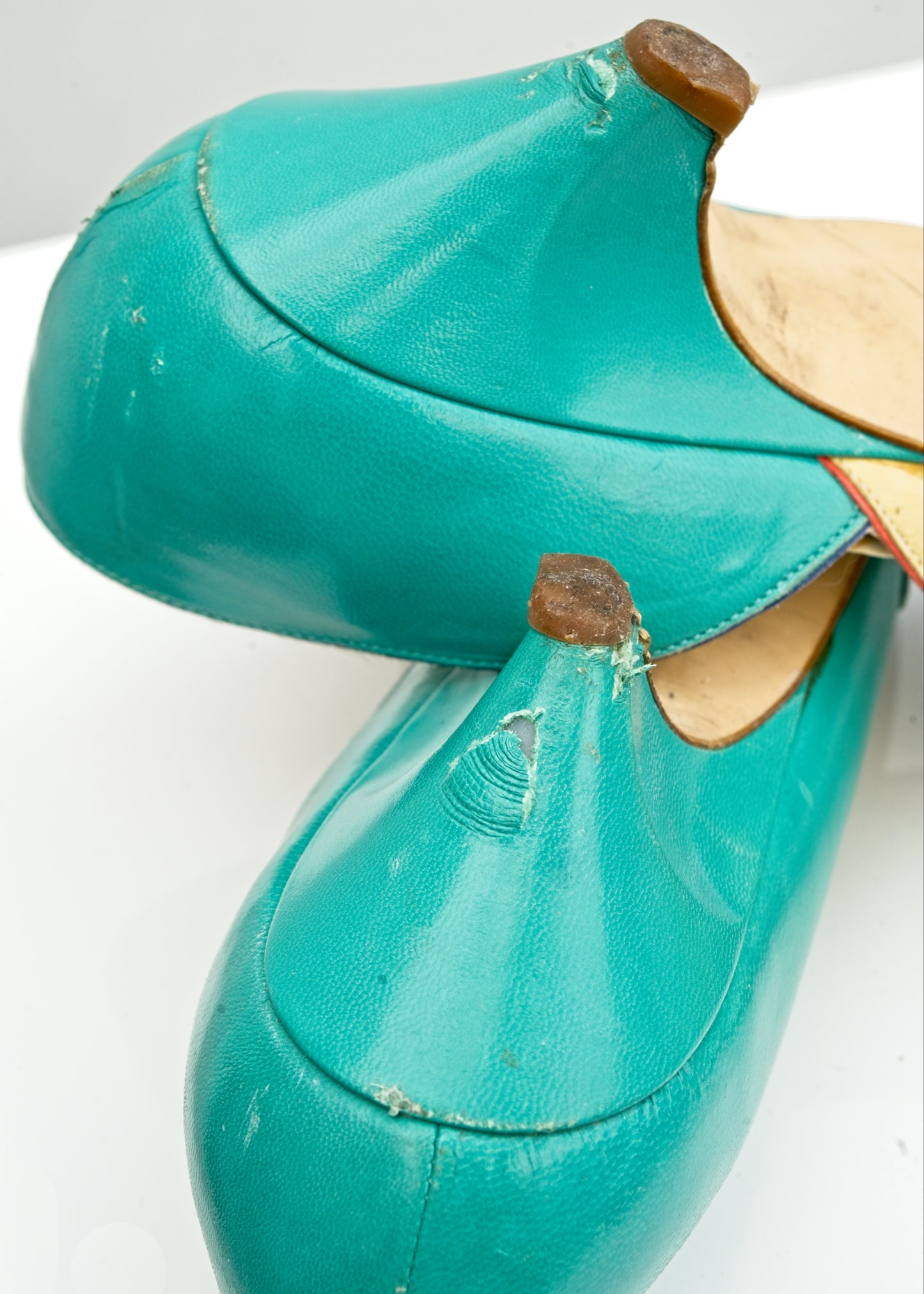 Vintage 80s Trickers Colourblock Peep Toe Court Shoes • Size 6