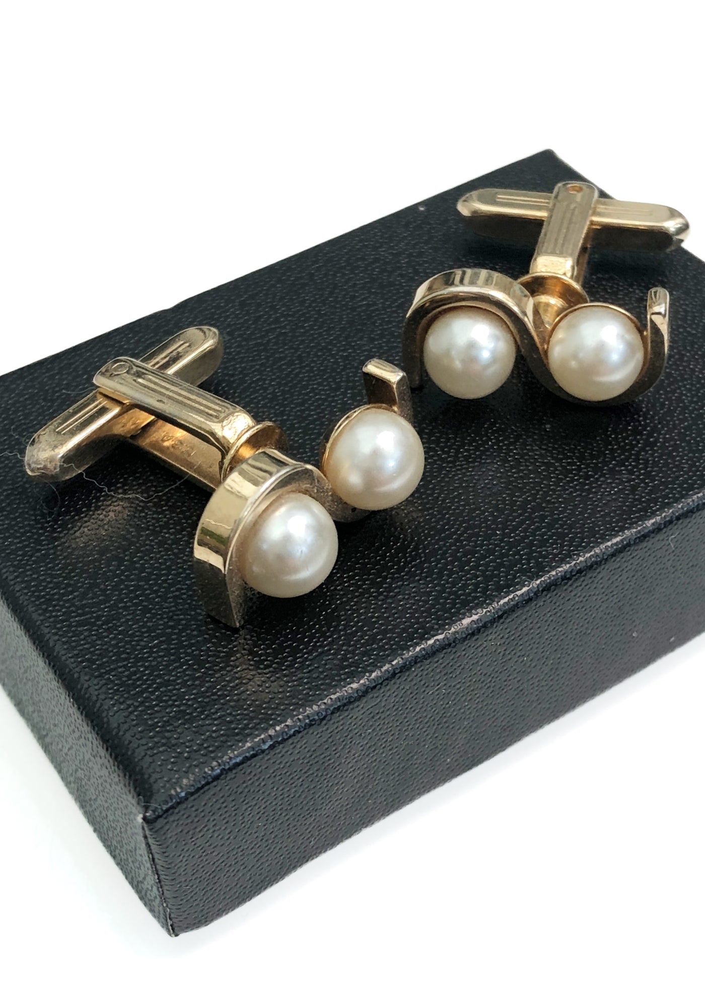 Vintage 50s Hickock Faux Pearl Cufflinks