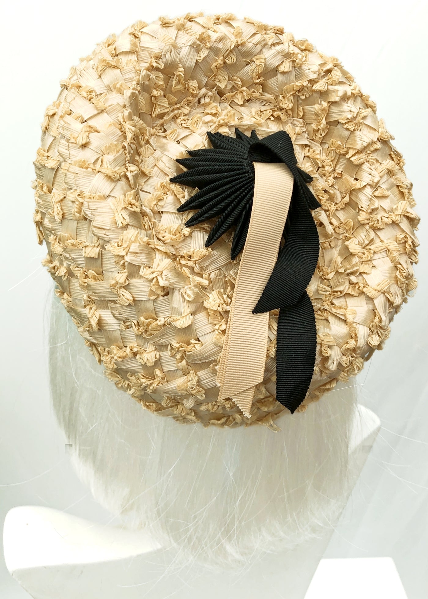Early 60s raffia pill box hat.