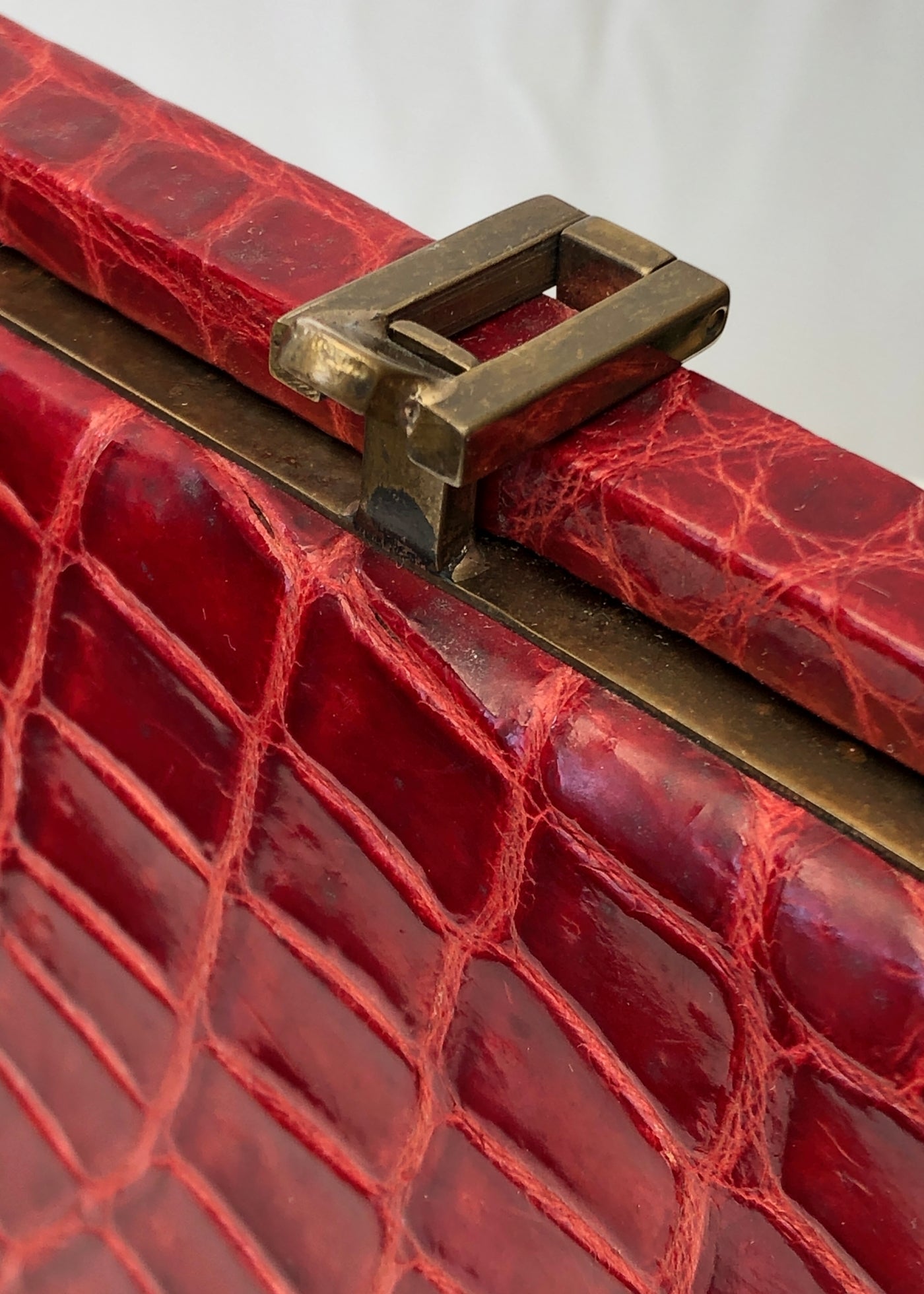 Vintage 40s Red Alligator Crocodile Handbag