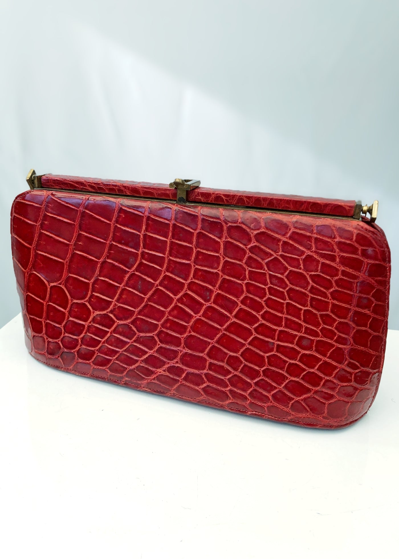 Vintage 40s Red Alligator Crocodile Handbag