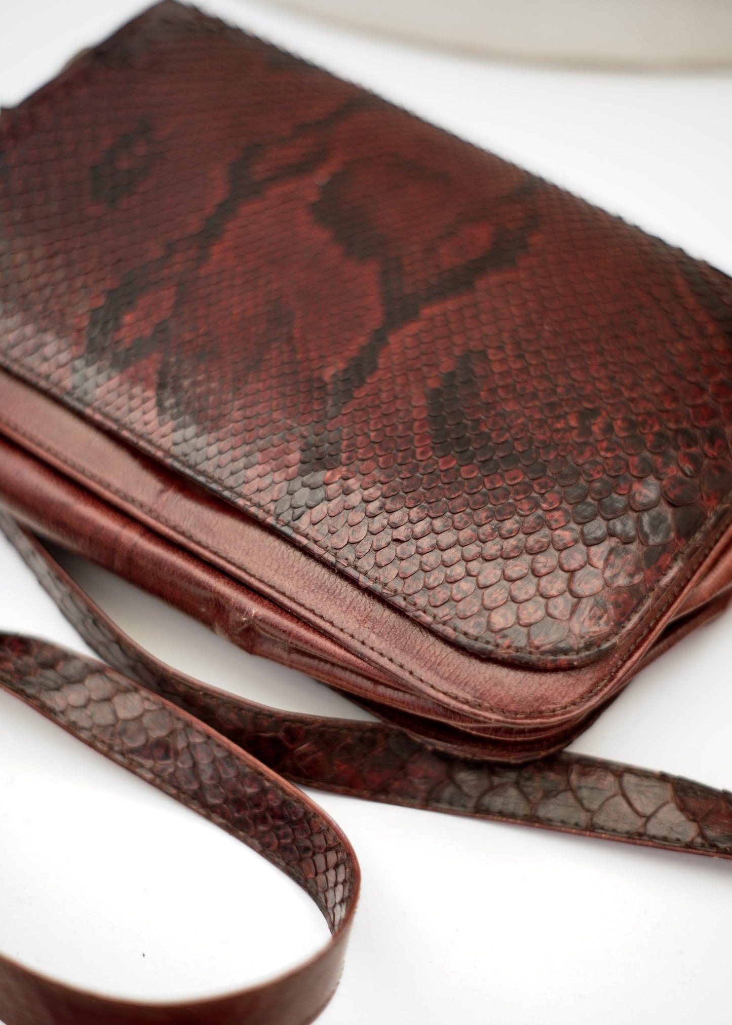 Vintage Python Snakeskin Crossbody Shoulder Clutch Bag