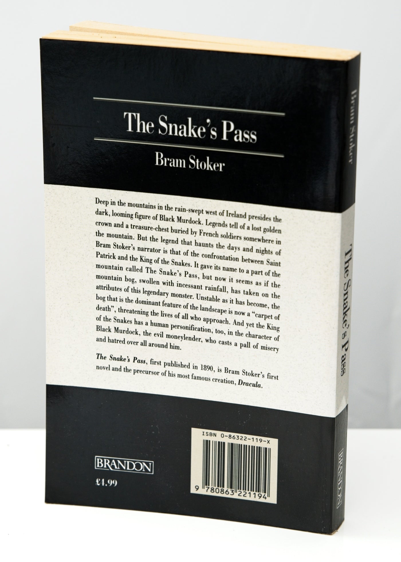 Three Bram Stoker Books • Dracula's Guest, The Lair of The White Worm, The Snake's Pass