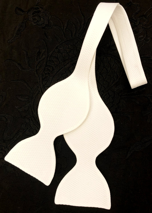 Vintage Starched White Marcella Thistle Bow Tie • Self Tie Piqué 30.5"