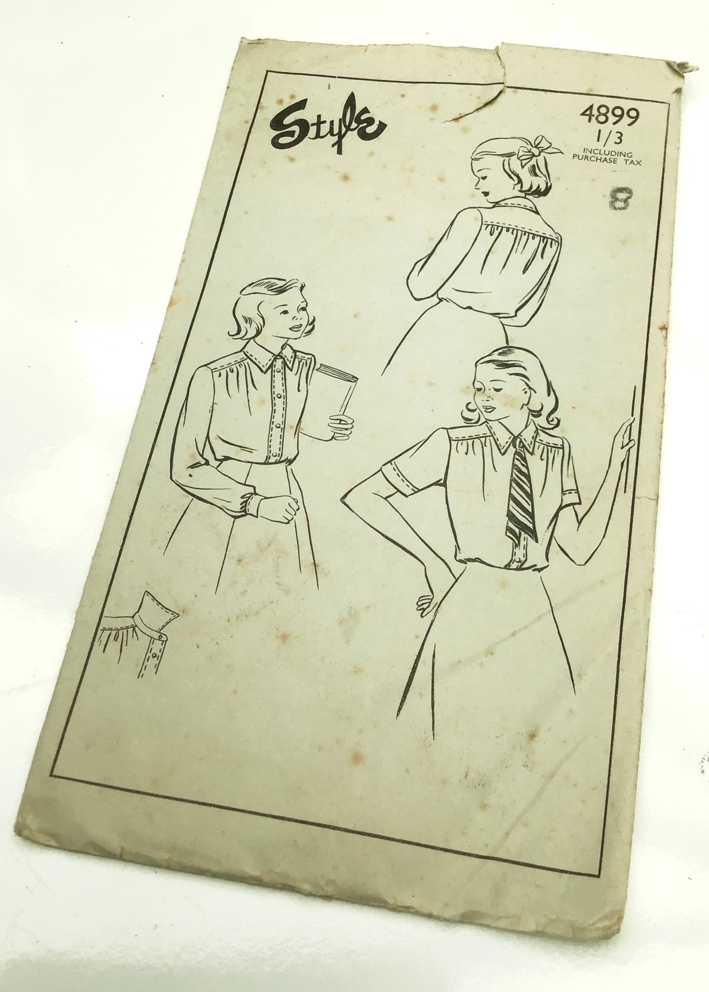 1940s Vintage Style #4899 Dressmaking Pattern • Girls' Blouse 26"