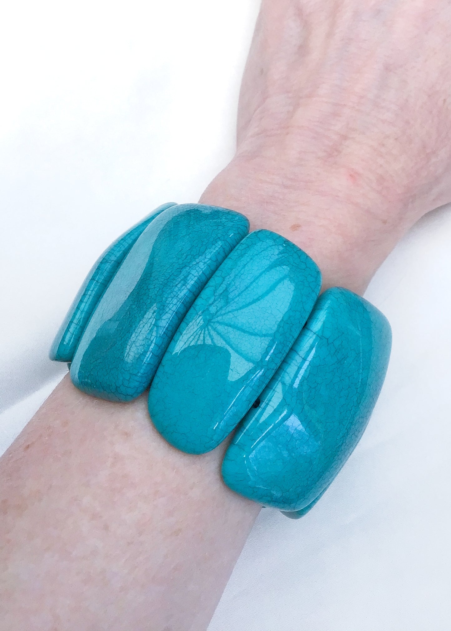 Retro Turquoise Pebble Panel Elasticated Bracelet • Resin