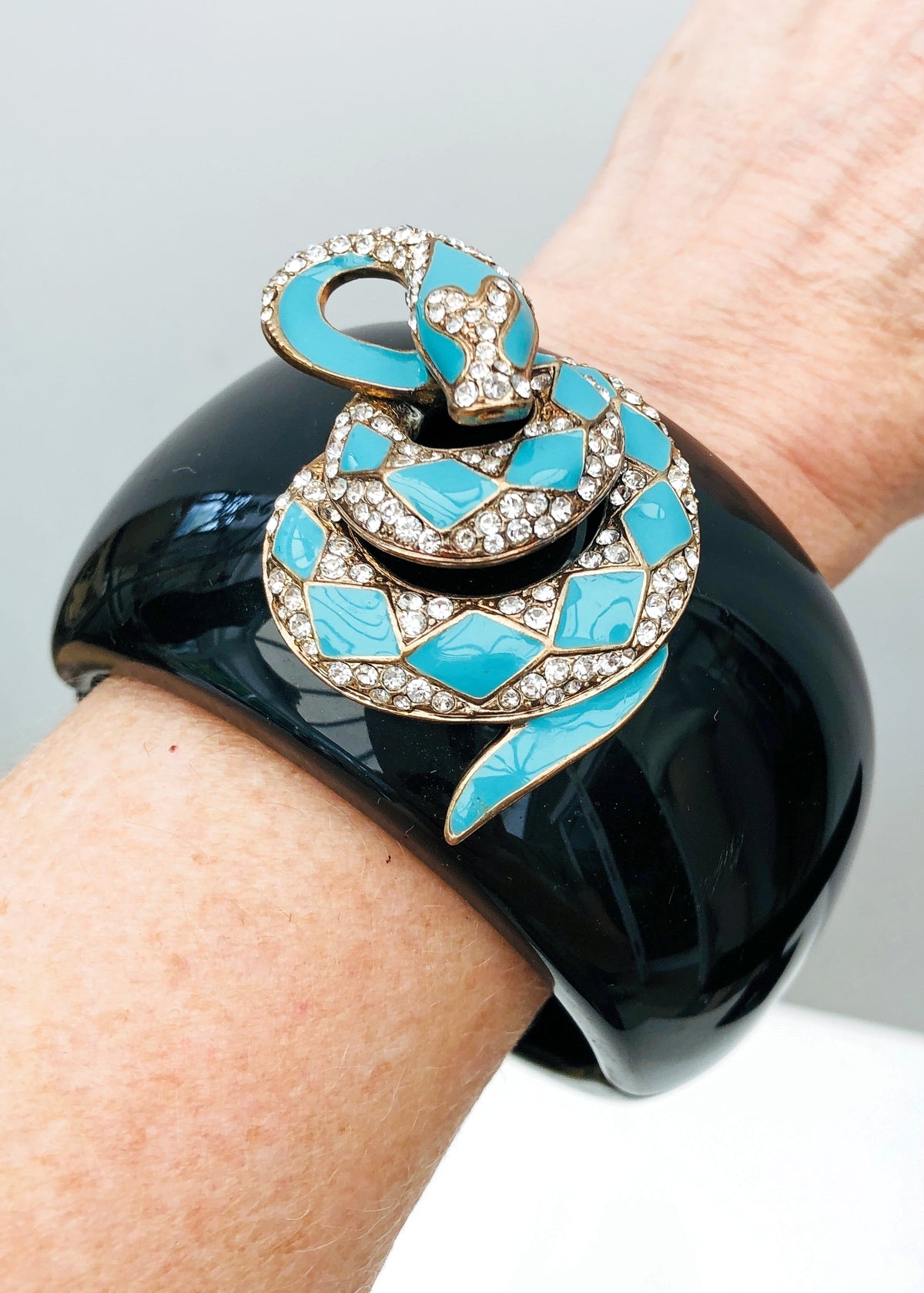 Retro Snake Clamper Bangle Bracelet • Turquoise Coiled Serpent