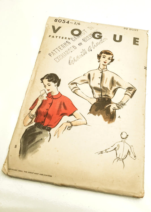 1950s Vintage Vogue #8054 Dressmaking Pattern • Tuck-in Blouse Different Collars 32"