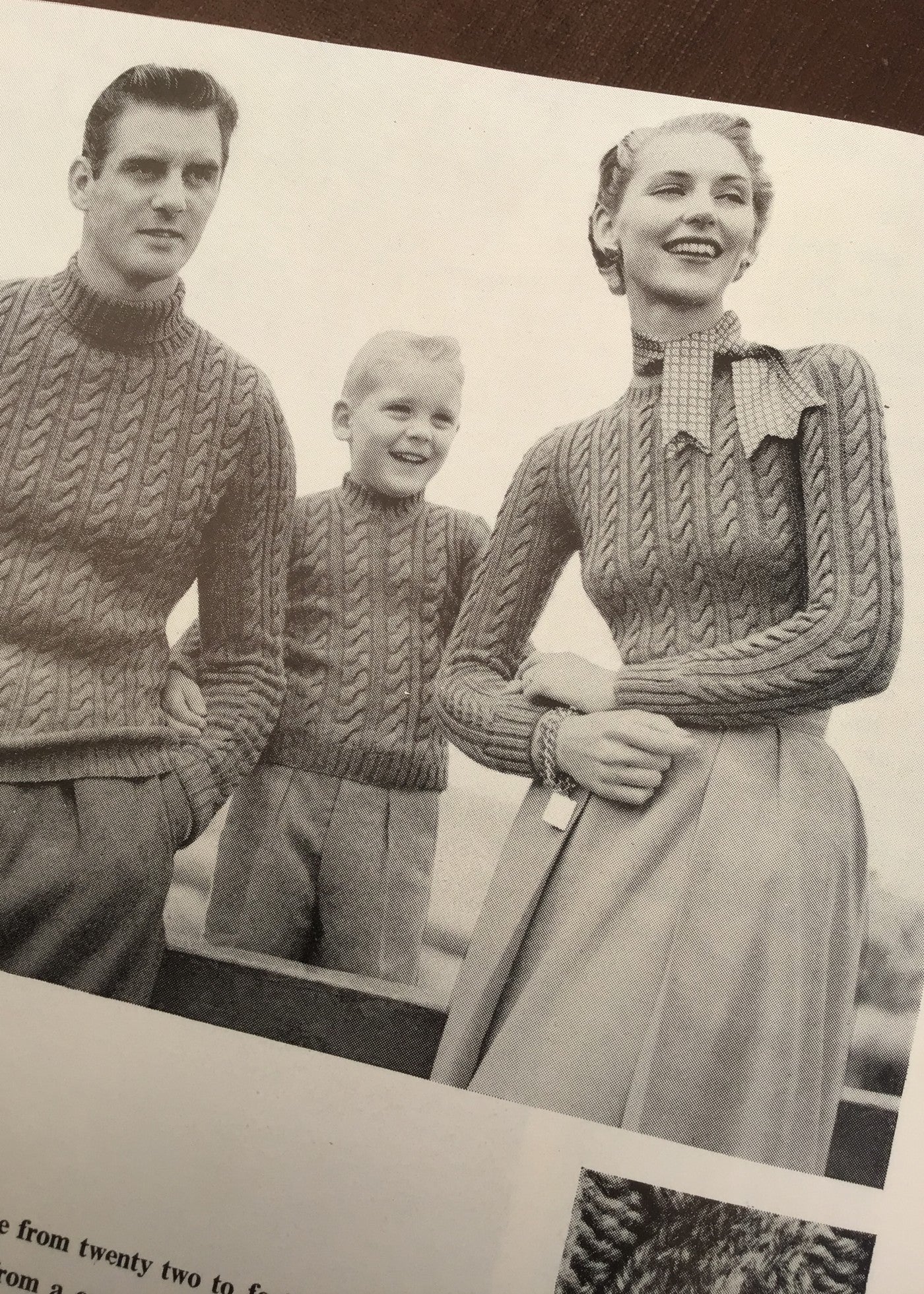 1950s Vogue-Knit #113 • Sweaters and Pullovers 16 Page Pattern Booklet