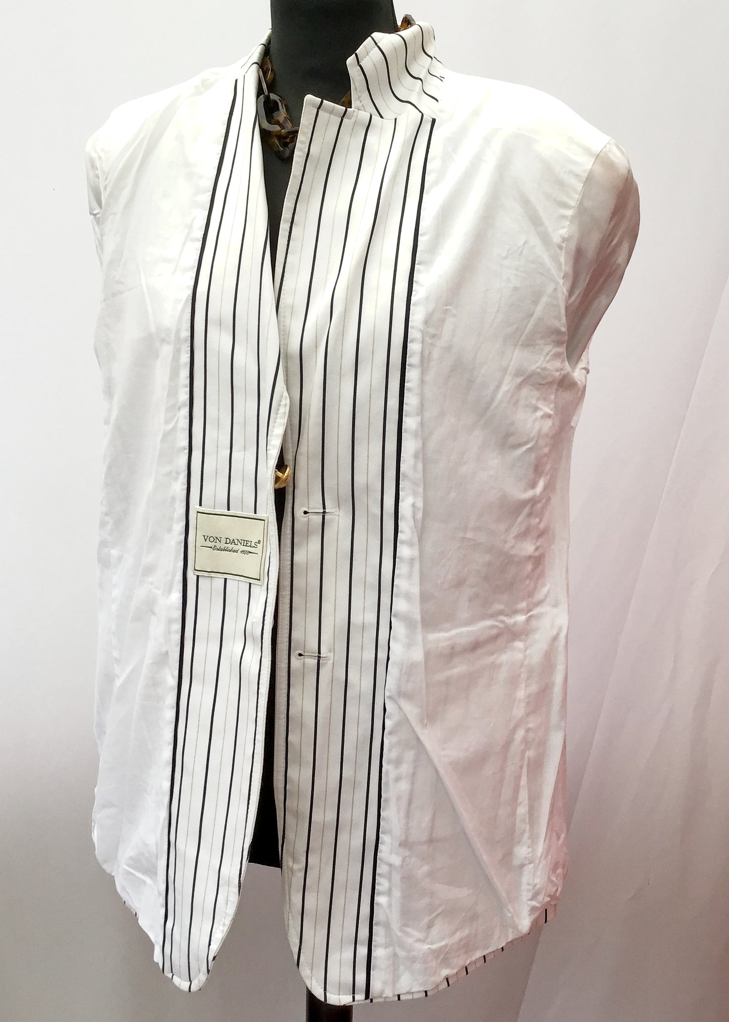 1990s Women's White Striped Boating Blazer Jacket Cotton • GoldTone Buttons