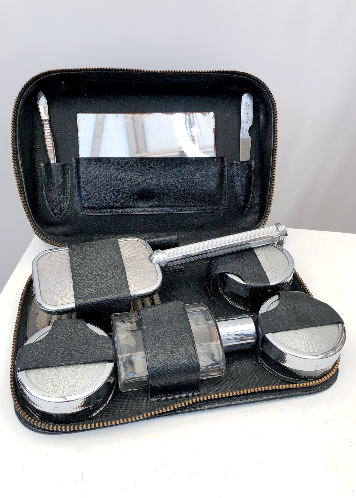 Vintage 50s Women's Travel Grooming Vanity Kit • Leather Case