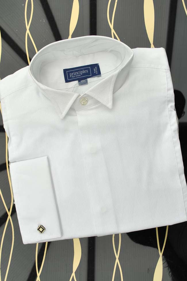 Men's Vintage 70s White Wing Tip Tuxedo Shirt • Deadstock • 15.5" Collar