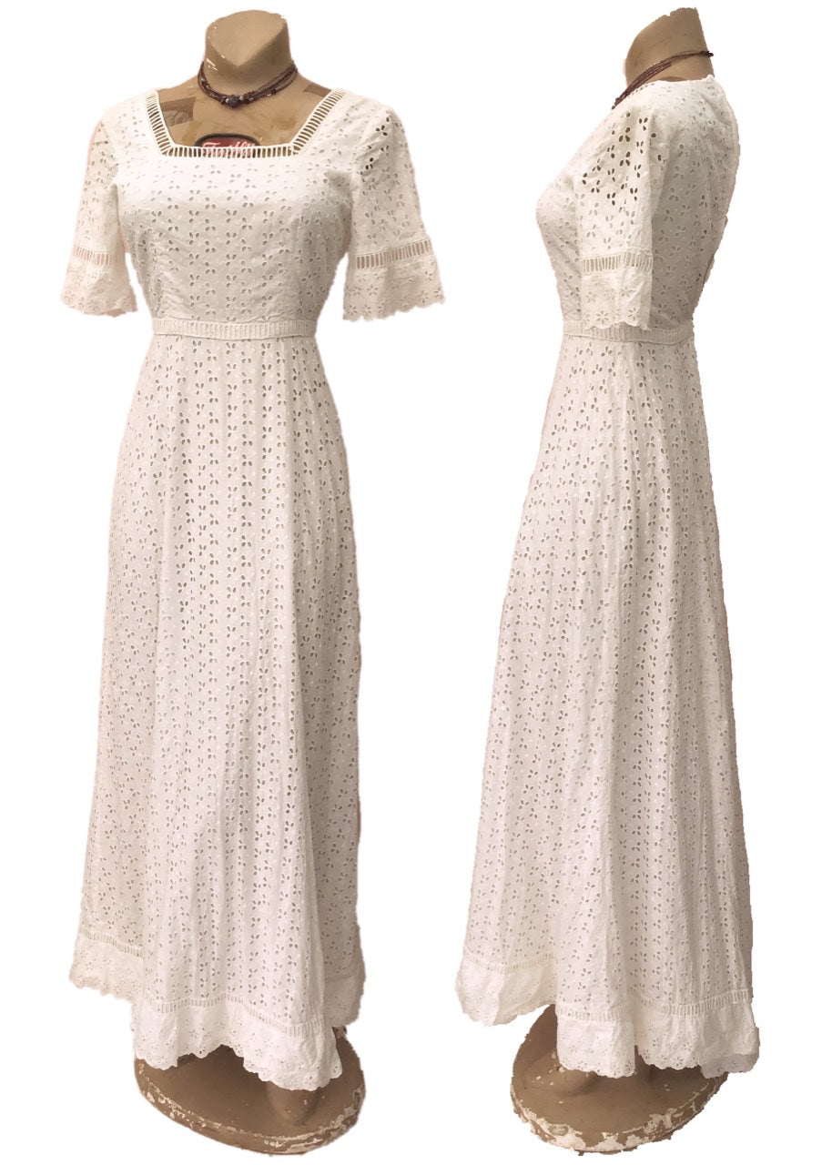 vintage 70s white cotton broderie anglaise, eyelet wedding dress with short sleeves, approx size 8 to 10.