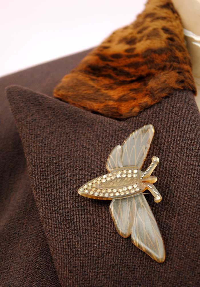 stunning 1900s Art Nouveau horn brooch of a moth