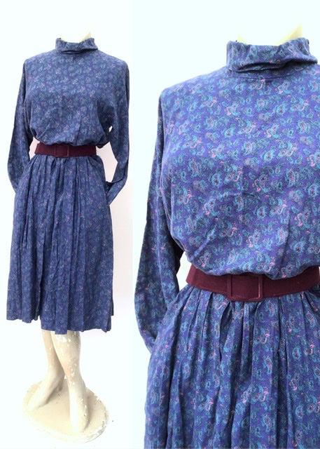 long sleeve brushed cotton purple paisley dress by dereta with cowl collar and pockets, size 12 x 14