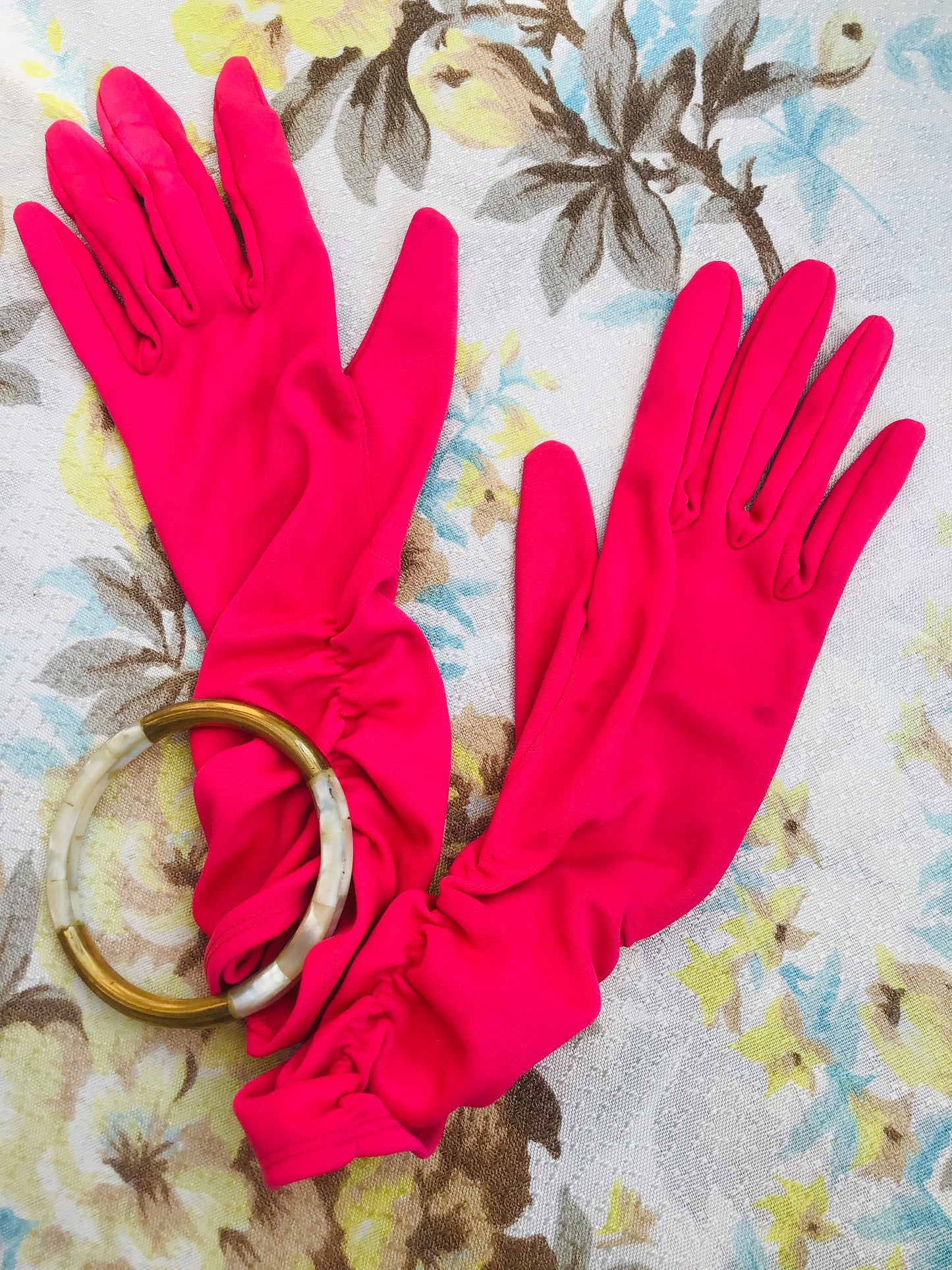 1950s Vintage Hot Pink Ruched Cocktail Gloves • 6.5