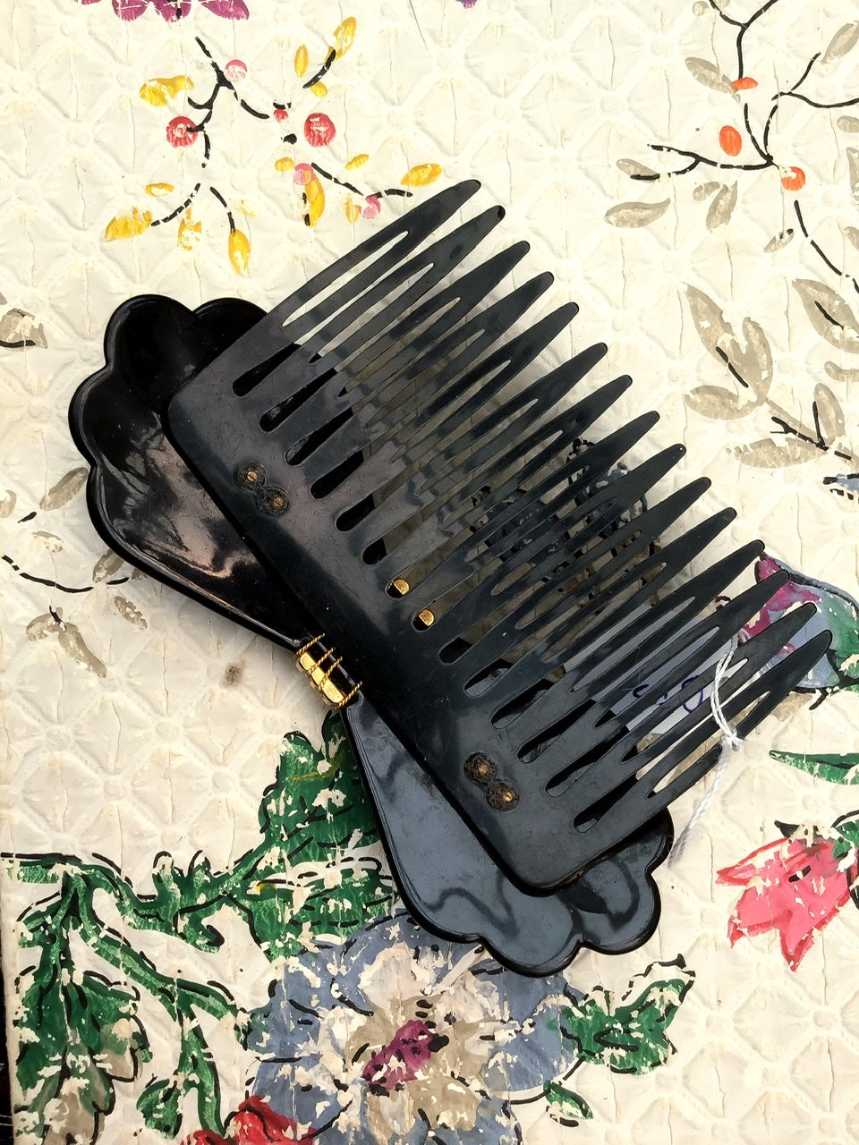 1970s Vintage Black Plastic Bow Shape Hair Comb