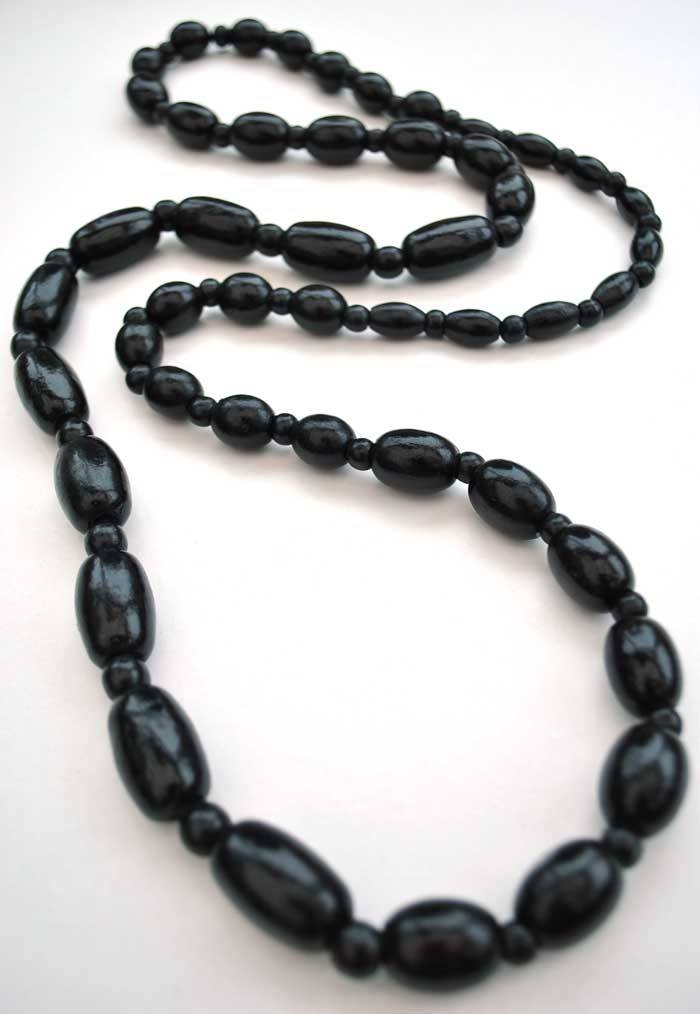 Vintage Flapper Length Dyed Wood Bead Necklace