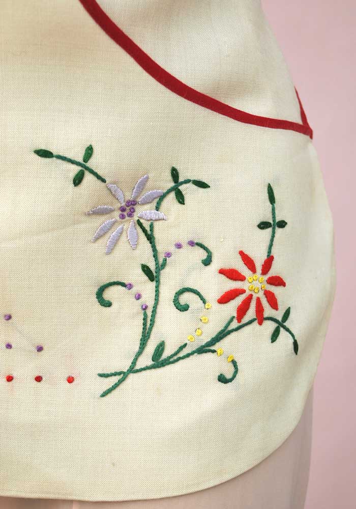 vintage embroidered pinny apron