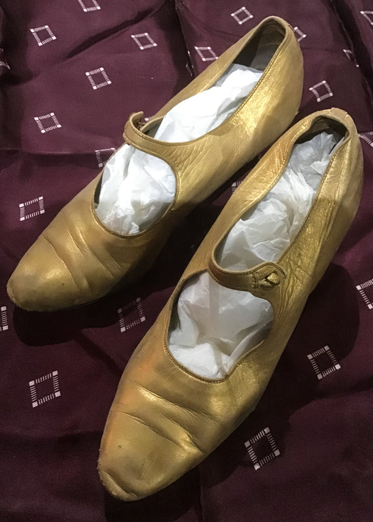 Genuine vintage 1920s gold mary janes shoes