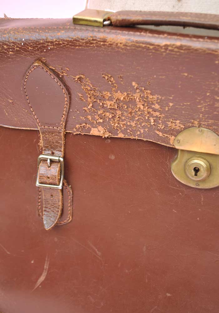 50s satchel briefcase, mantiques