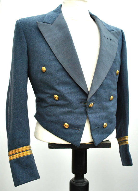 Vintage 60s  Royal Air Force Flight Lieutenant's No.5 RAF Mess Dress Jacket