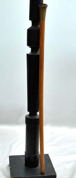 Gentlemen's Malacca Horn Handle Walking Stick